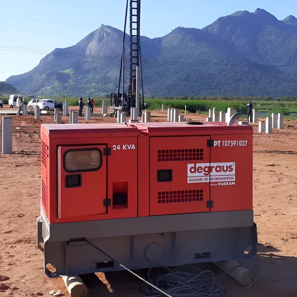 Gerador de Energia 25 kVA (Diesel) em Uso